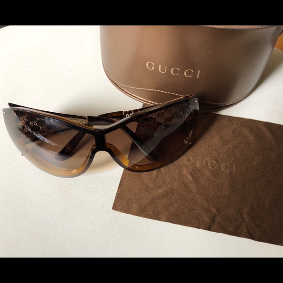 Gucci Accessories - Gucci GG 2830/S